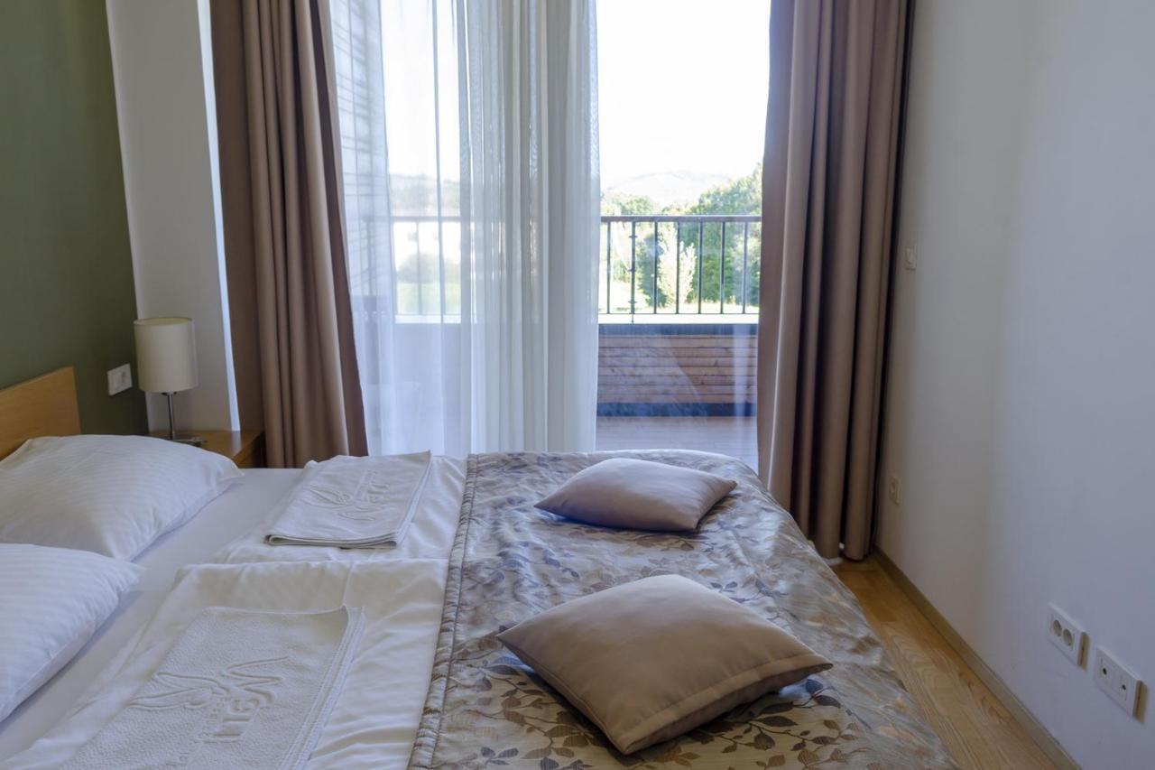 Villa Mari I Maribor Buitenkant foto